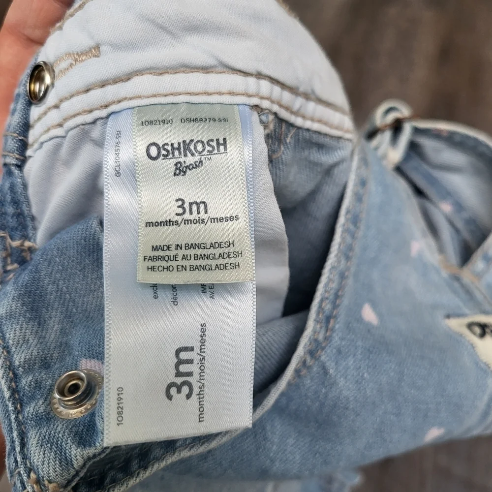 Oshkosh Bigish heart jean baby Overalls 3M